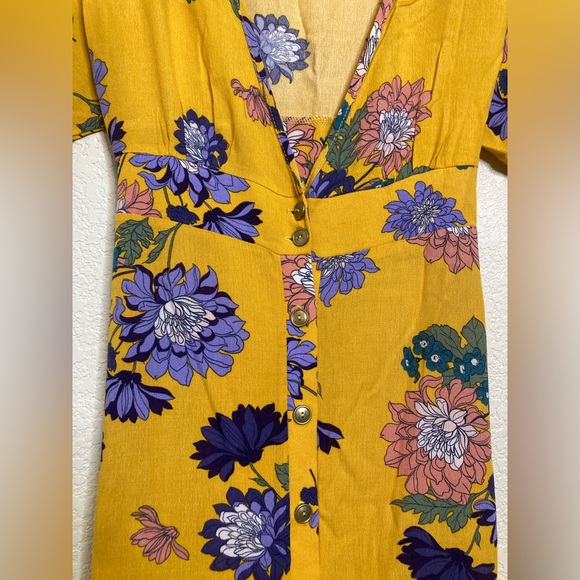 NWT Ivory Love Maxi Dress Short Sleeve Tie Waist Button Front V Neck Floral - Picture 6 of 13